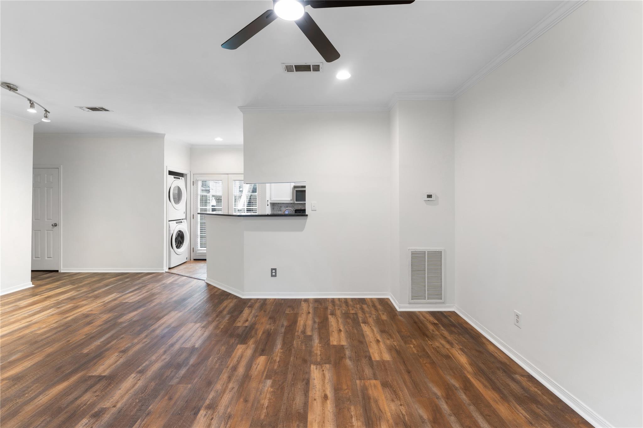 2218 Hopkins Street # 2218