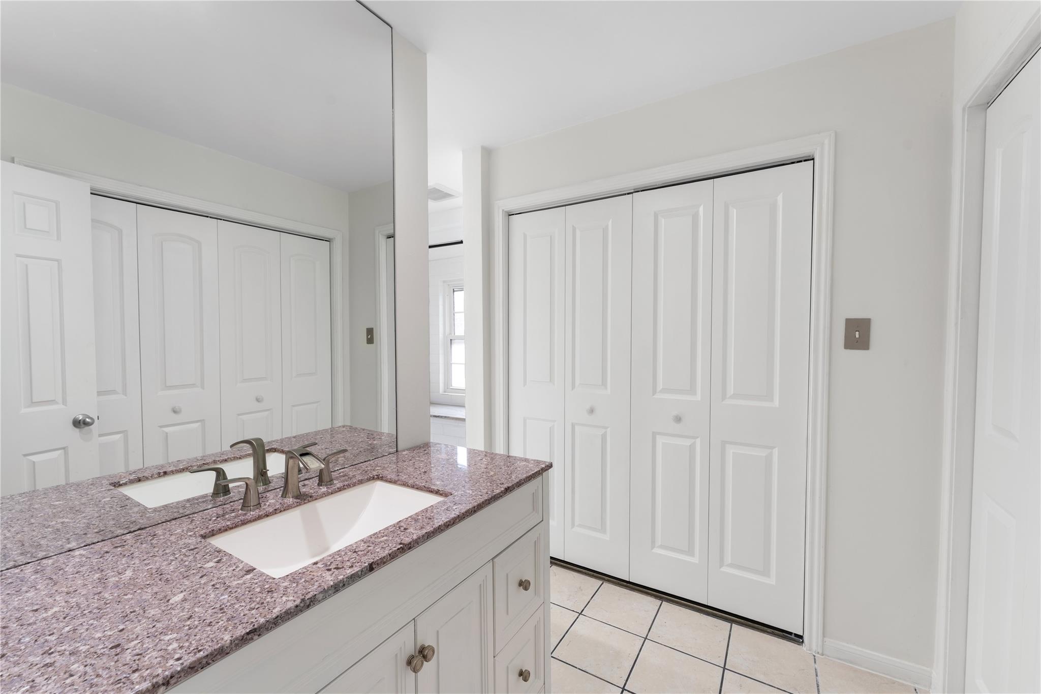 2218 Hopkins Street # 2218