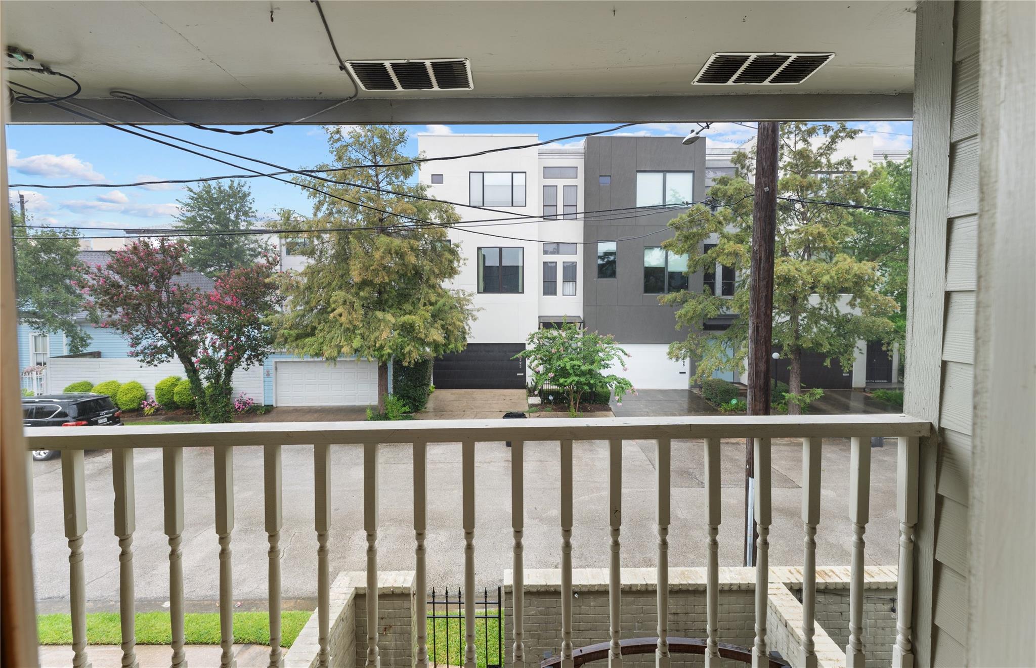 2218 Hopkins Street # 2218