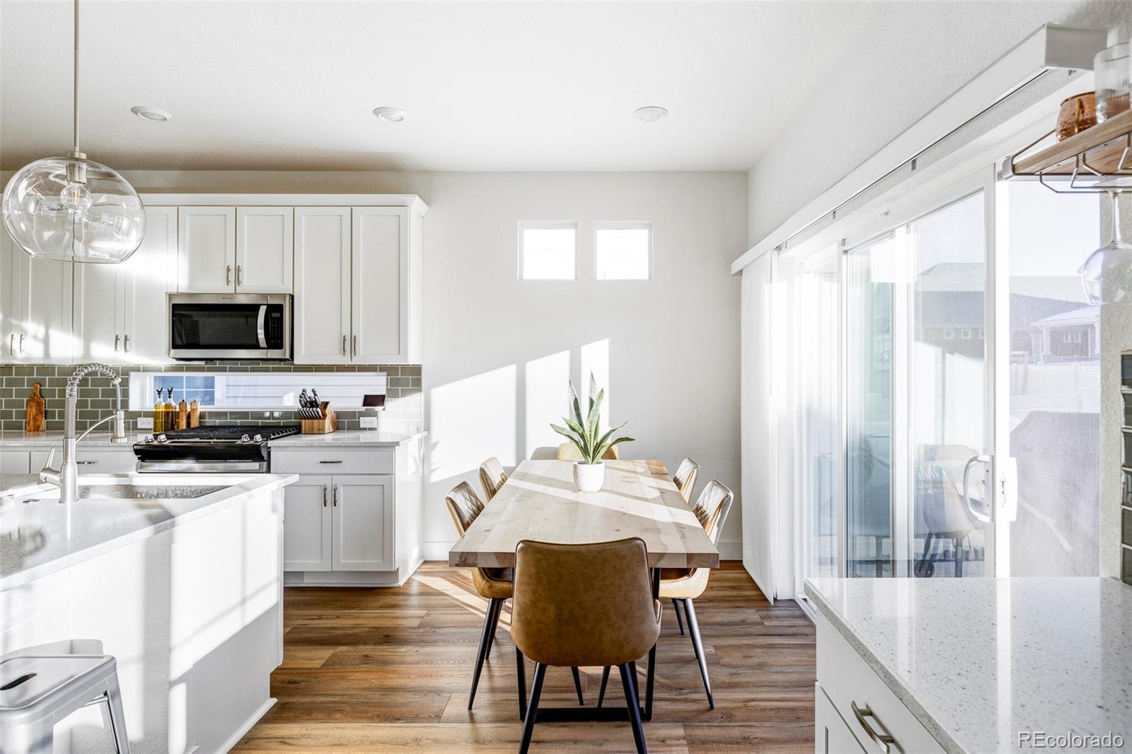 998 Larkspur Drive