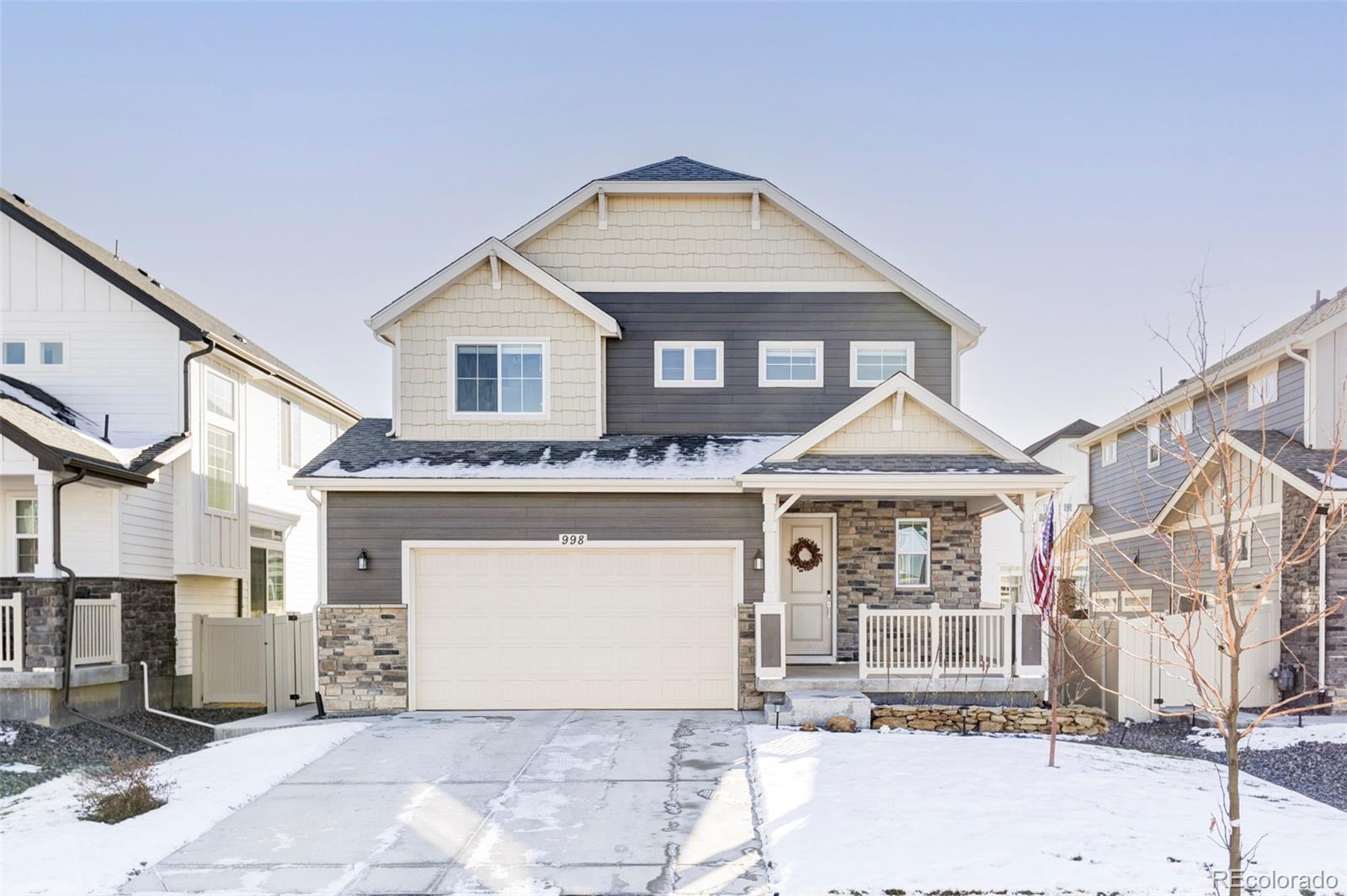 998 Larkspur Drive