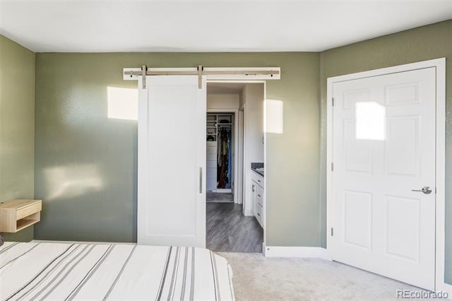 998 Larkspur Drive