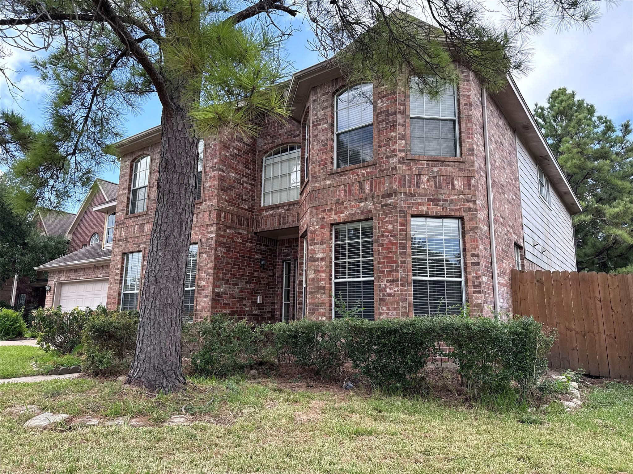 14911 Sun Kiss Lane
