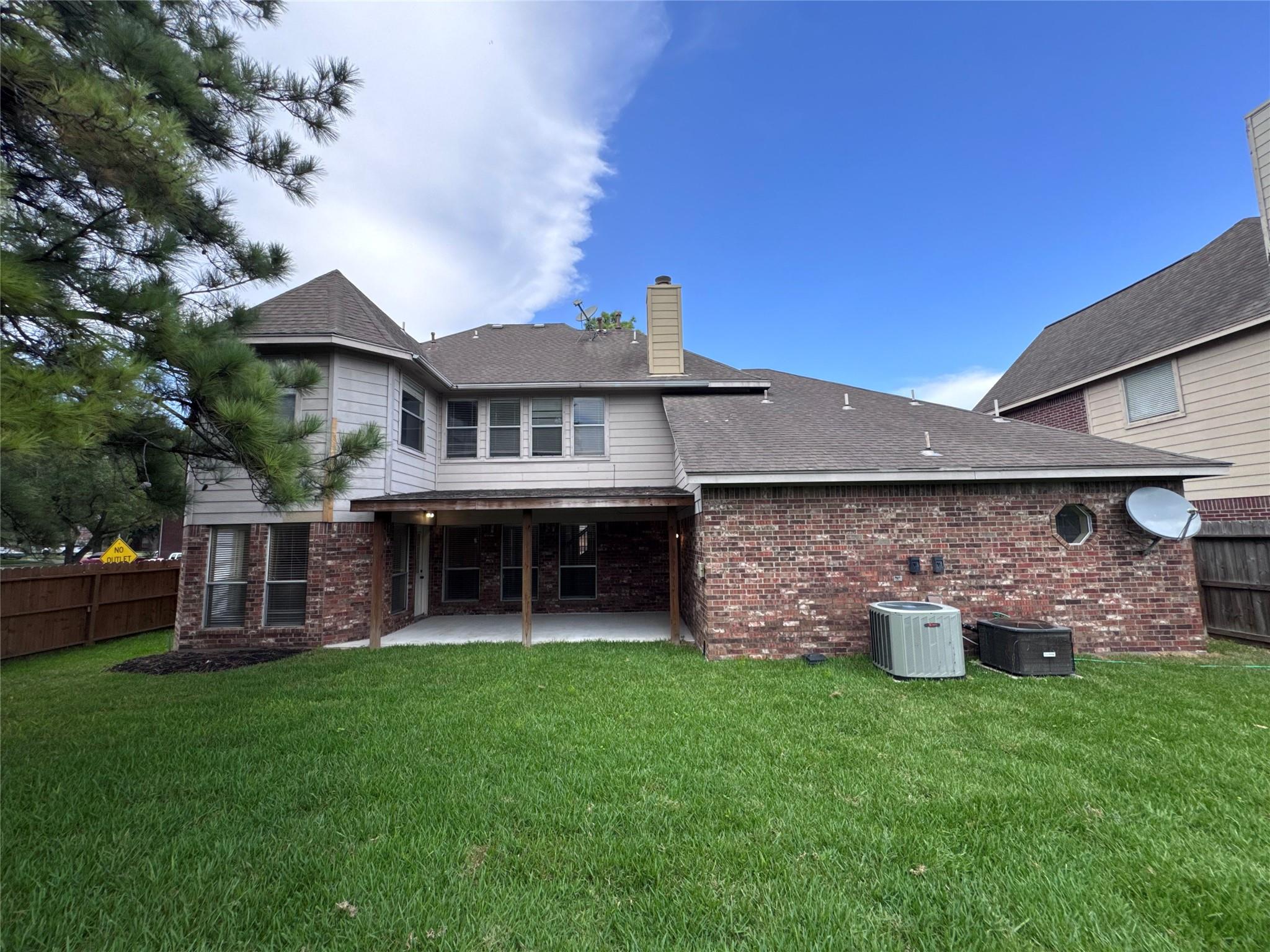 14911 Sun Kiss Lane
