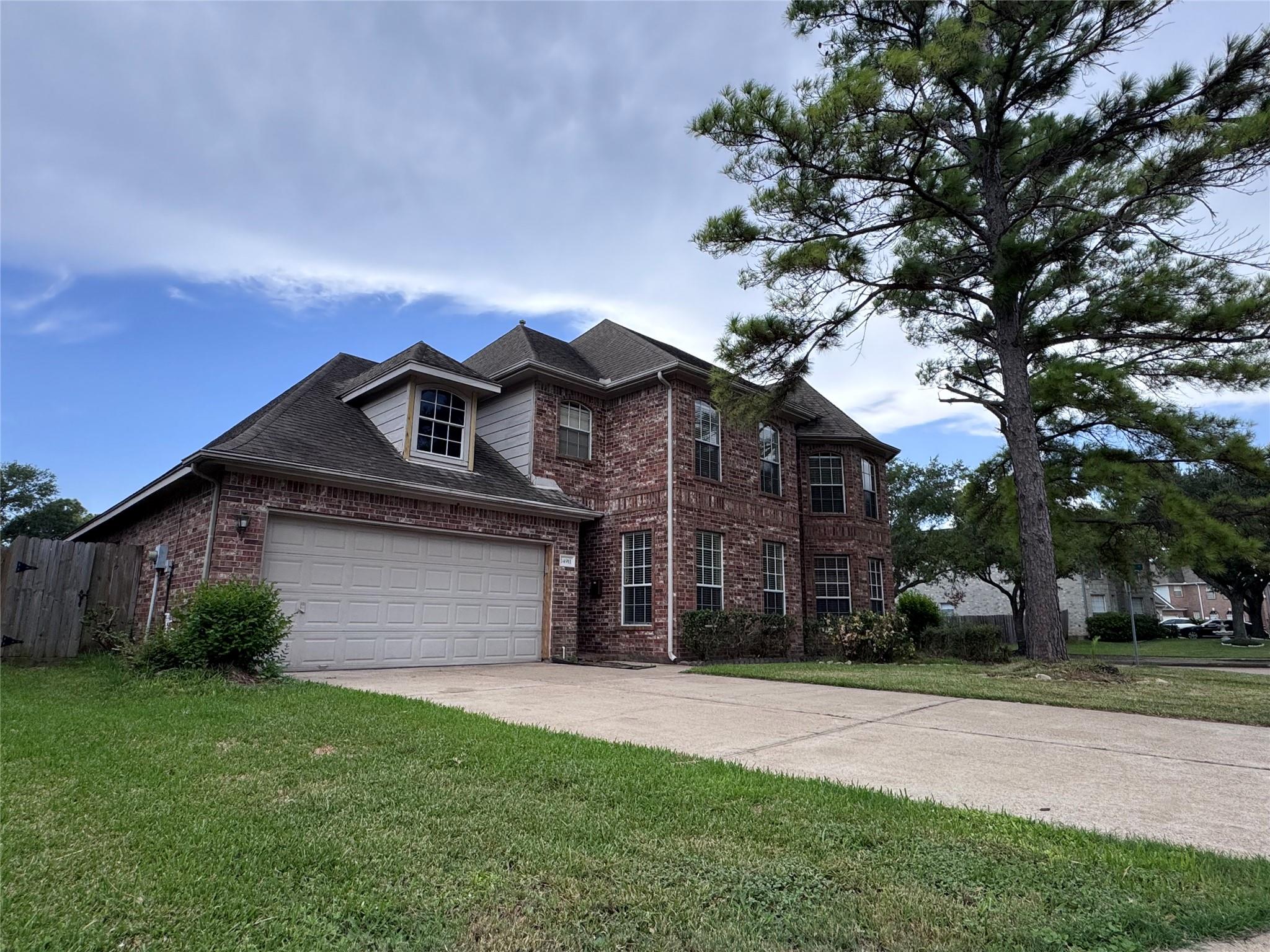 14911 Sun Kiss Lane