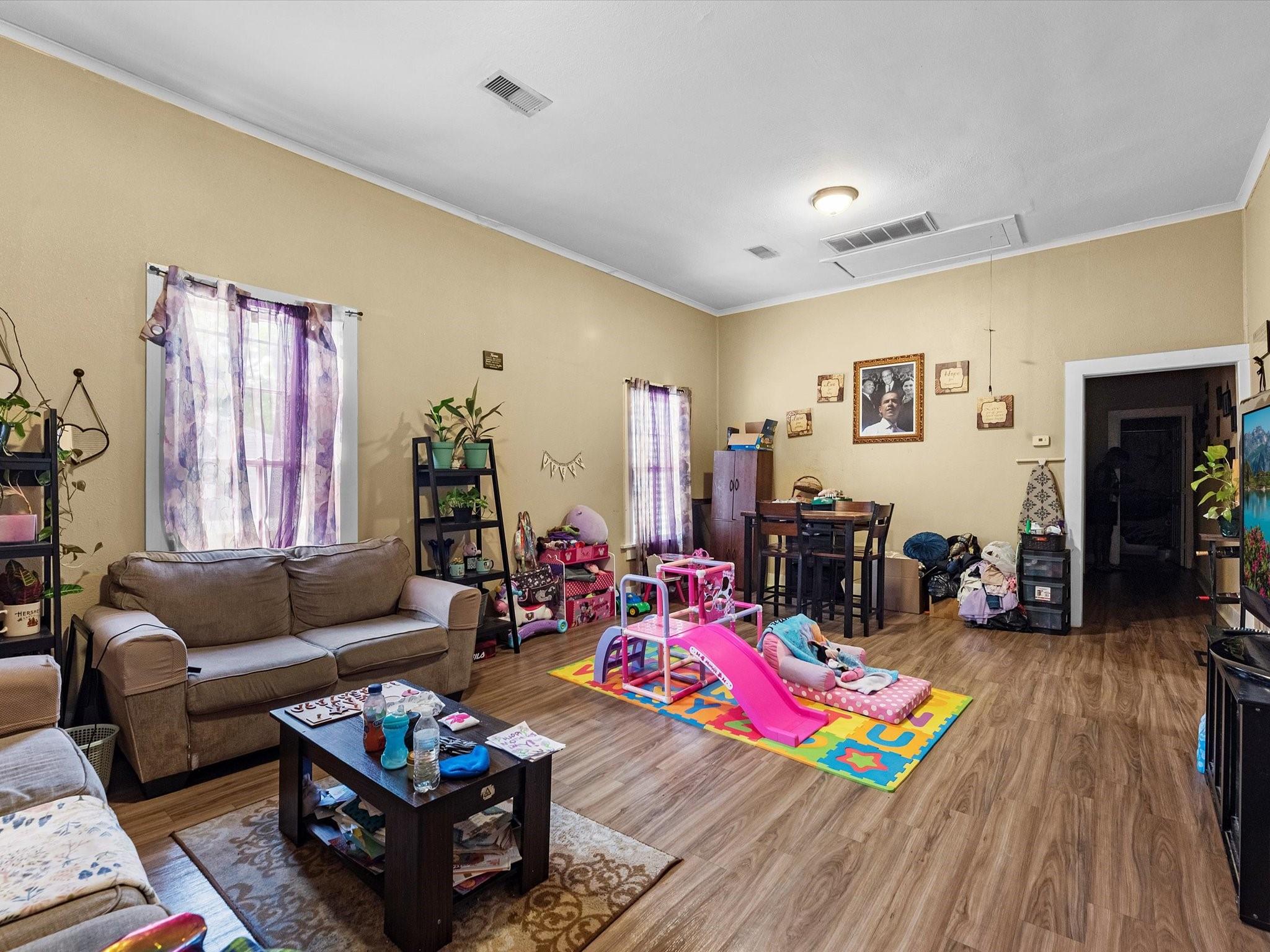 1811 39th Street