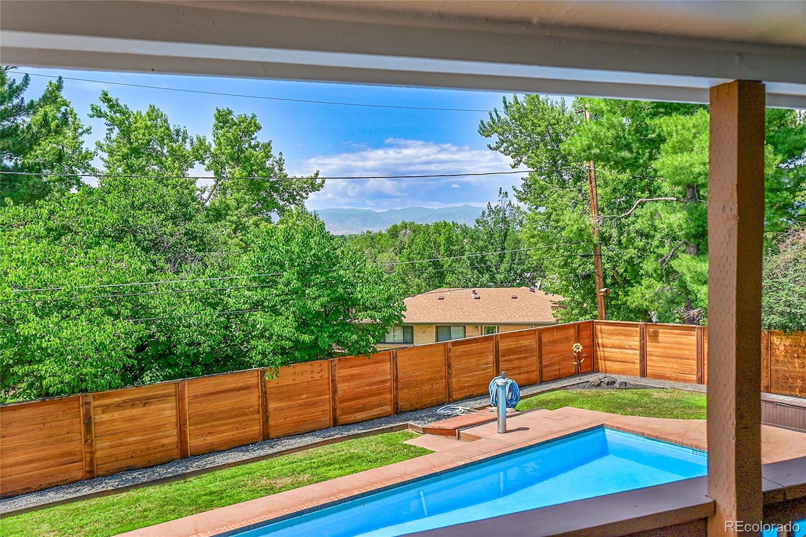 1500 W Ridge Road