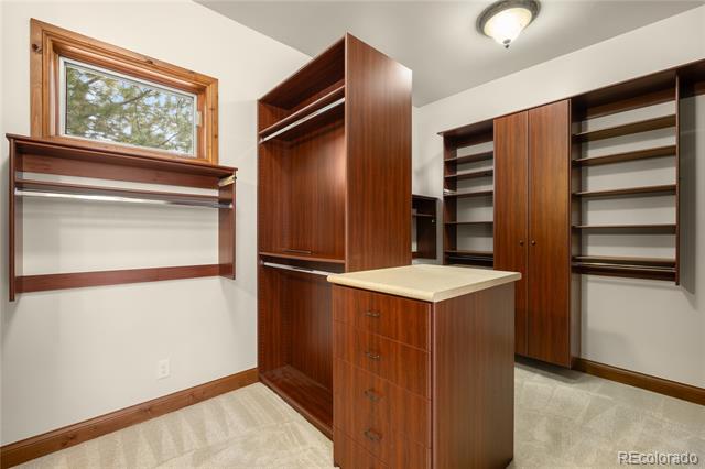 7115 Parkwood Lane