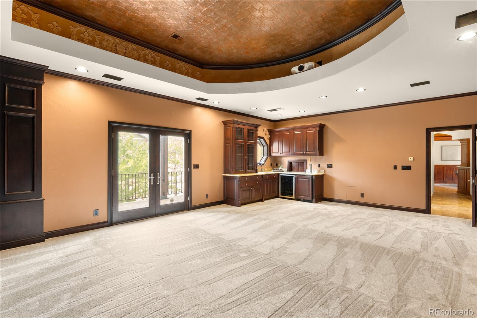7115 Parkwood Lane
