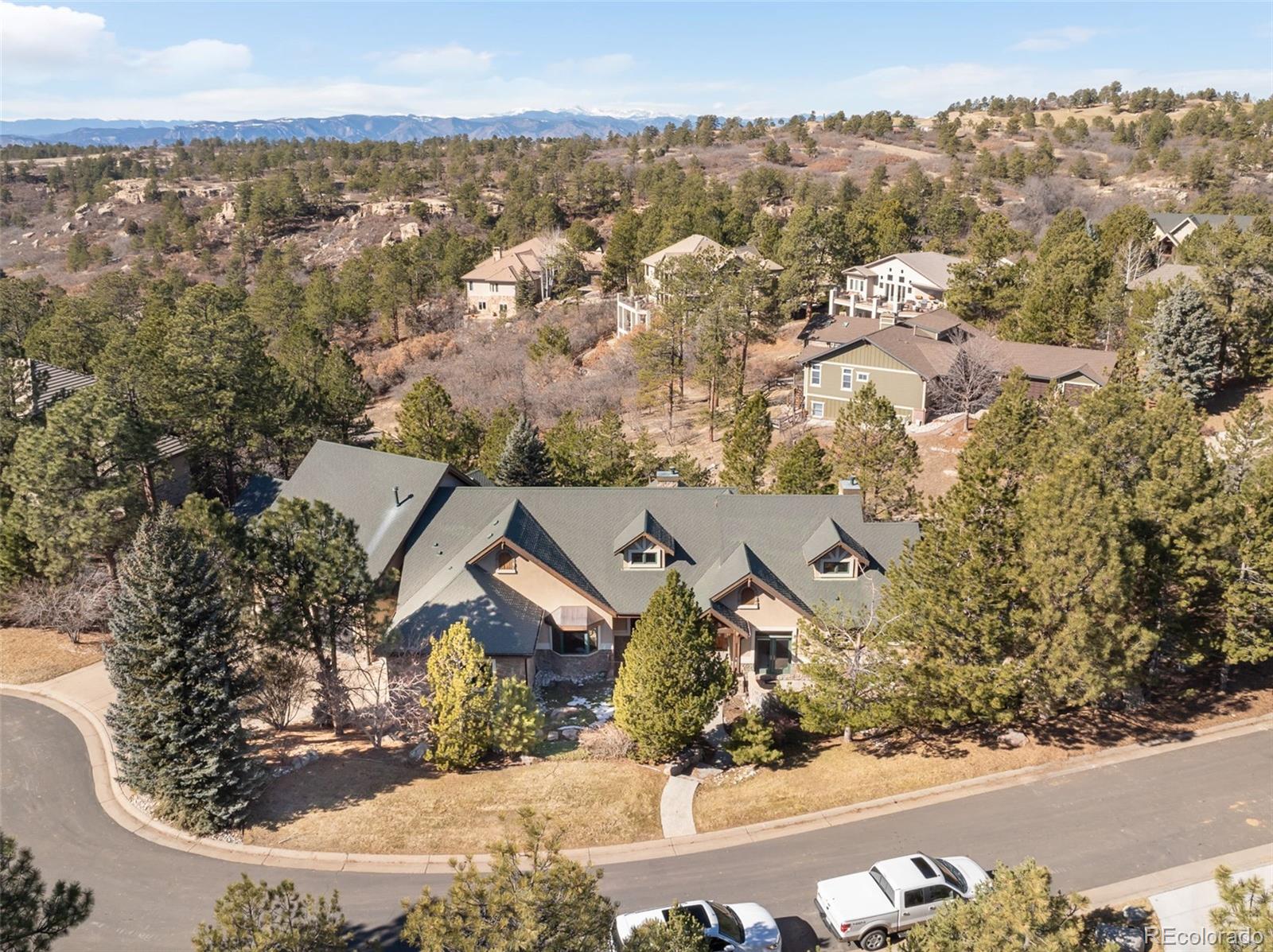 7115 Parkwood Lane