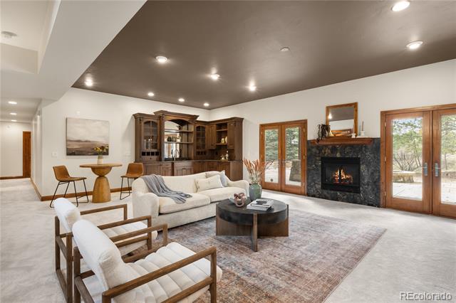 7115 Parkwood Lane