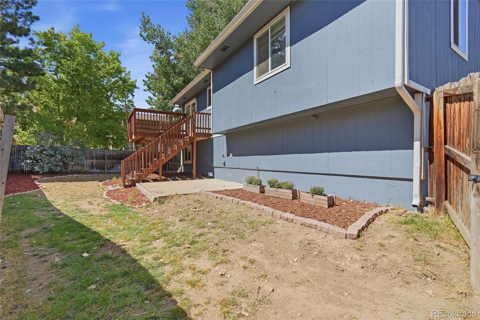 8634 W 79th Place
