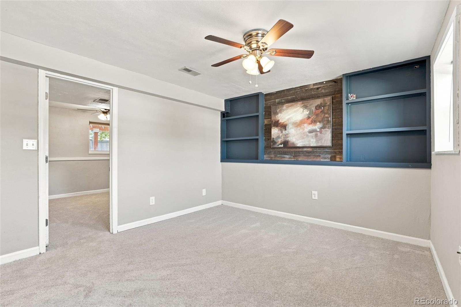 8634 W 79th Place