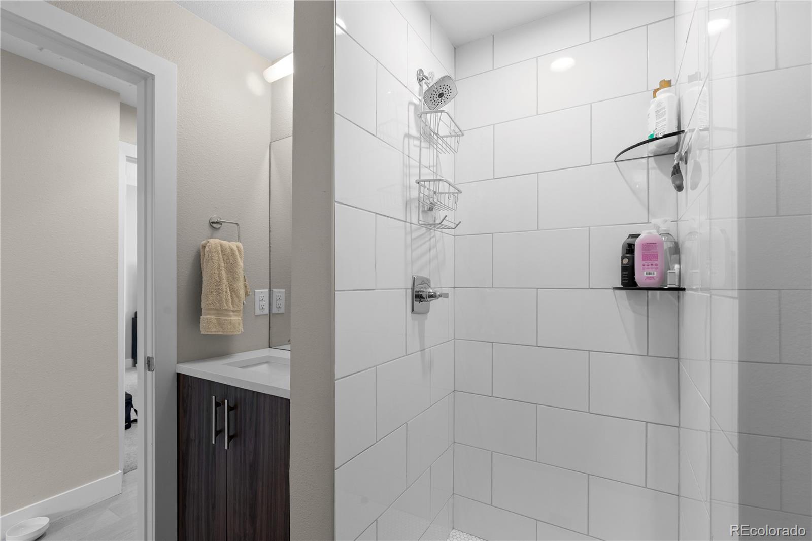 4469 Tennyson Street Unit: 13