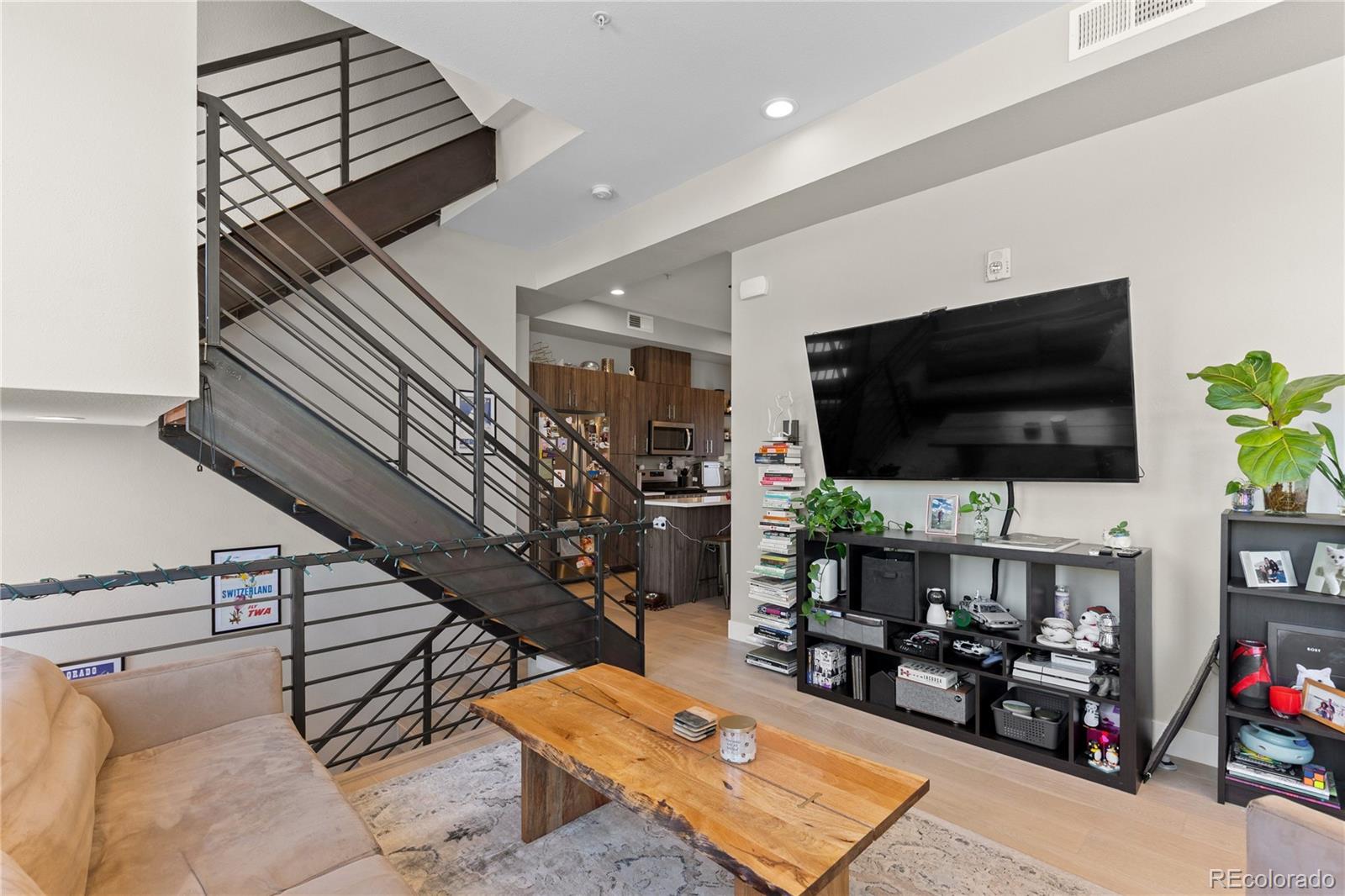 4469 Tennyson Street Unit: 13
