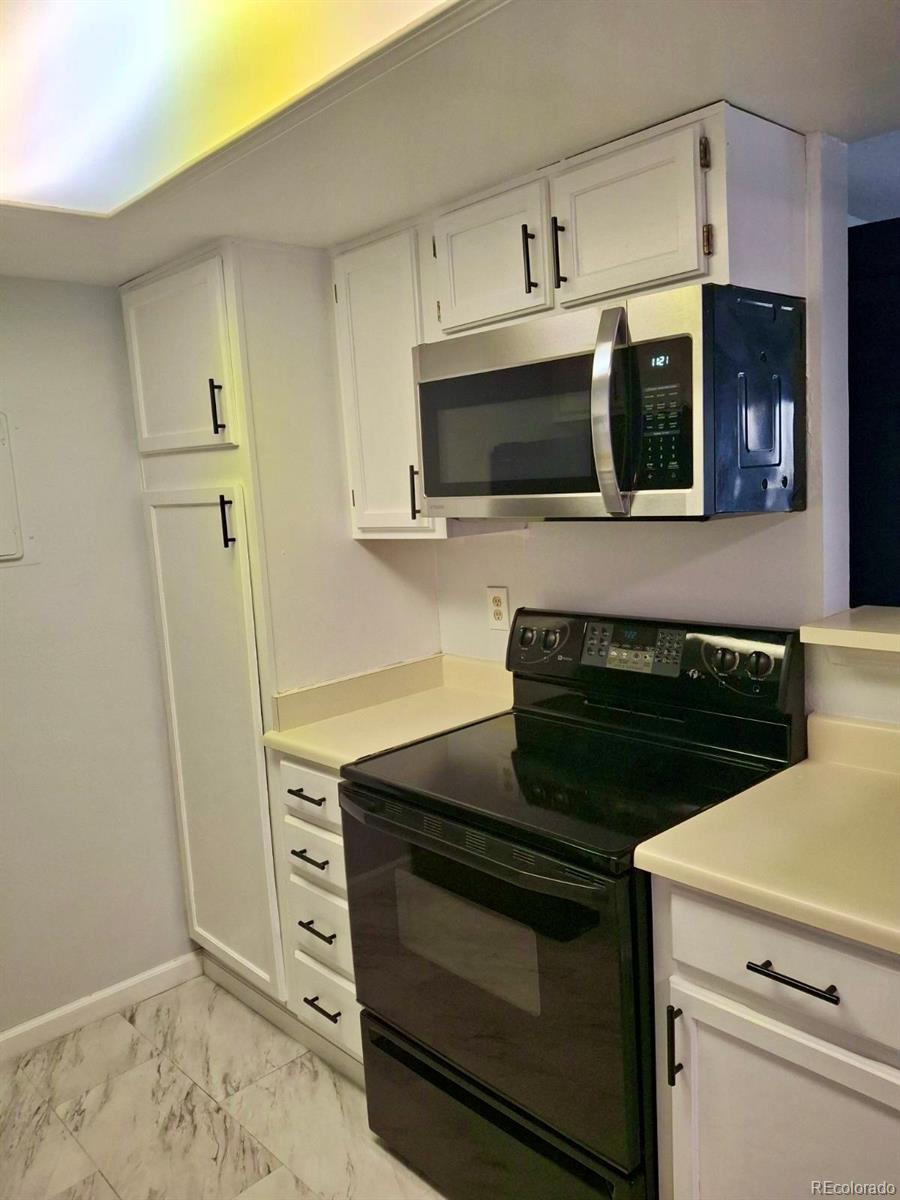 8225 Fairmount Drive Unit: 107