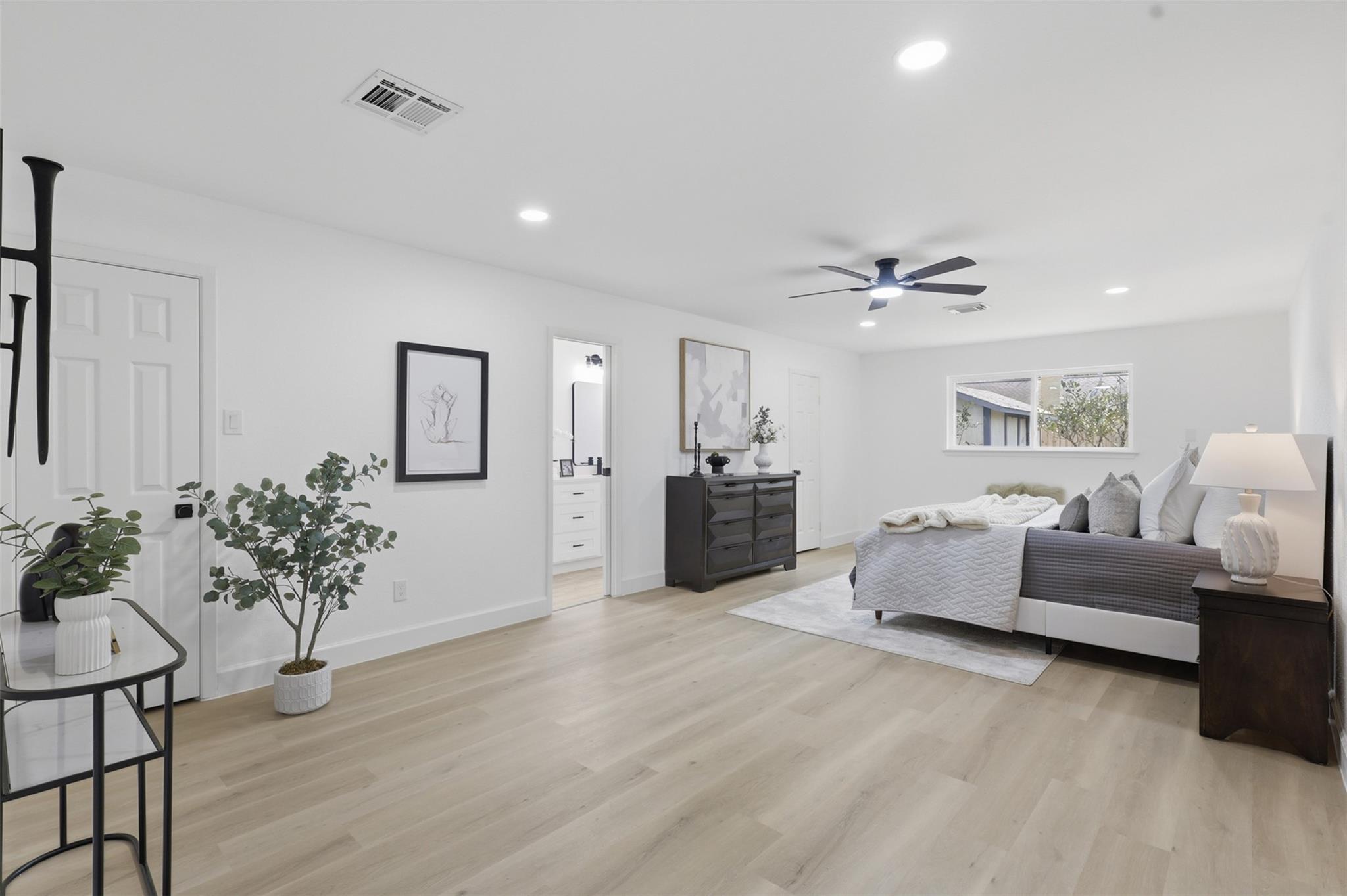8806 Twisting Vine Lane