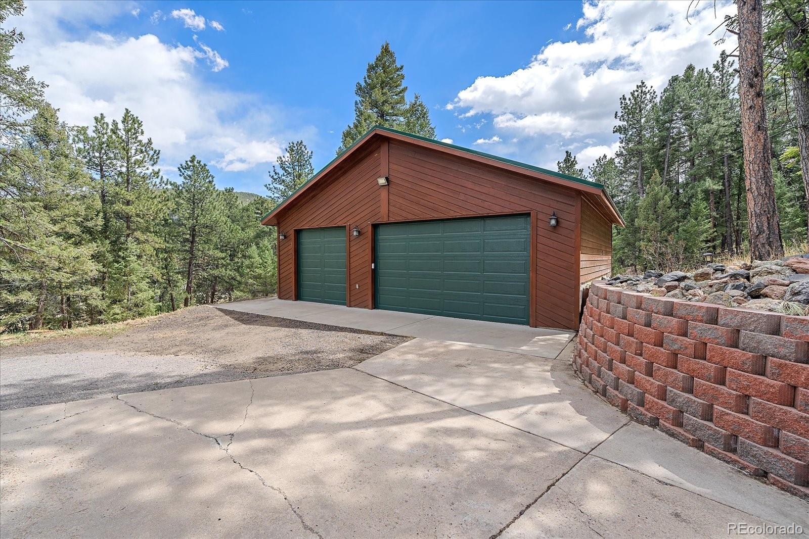 9098 Lariat Lane