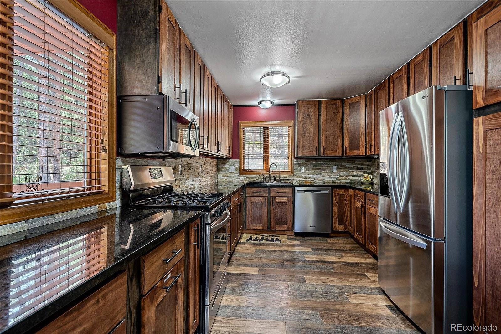9098 Lariat Lane
