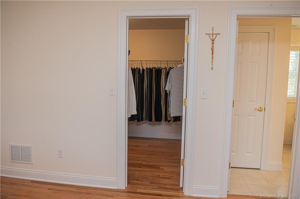 31 Letis Court