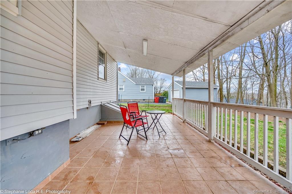 83 White Road