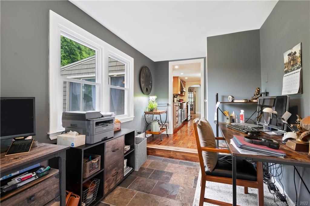 57 Fernwood