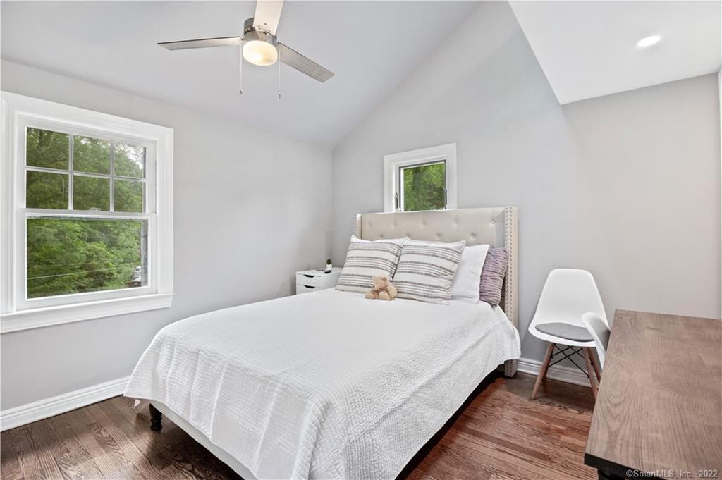 57 Fernwood