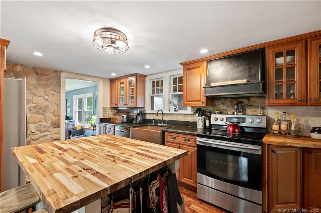 57 Fernwood