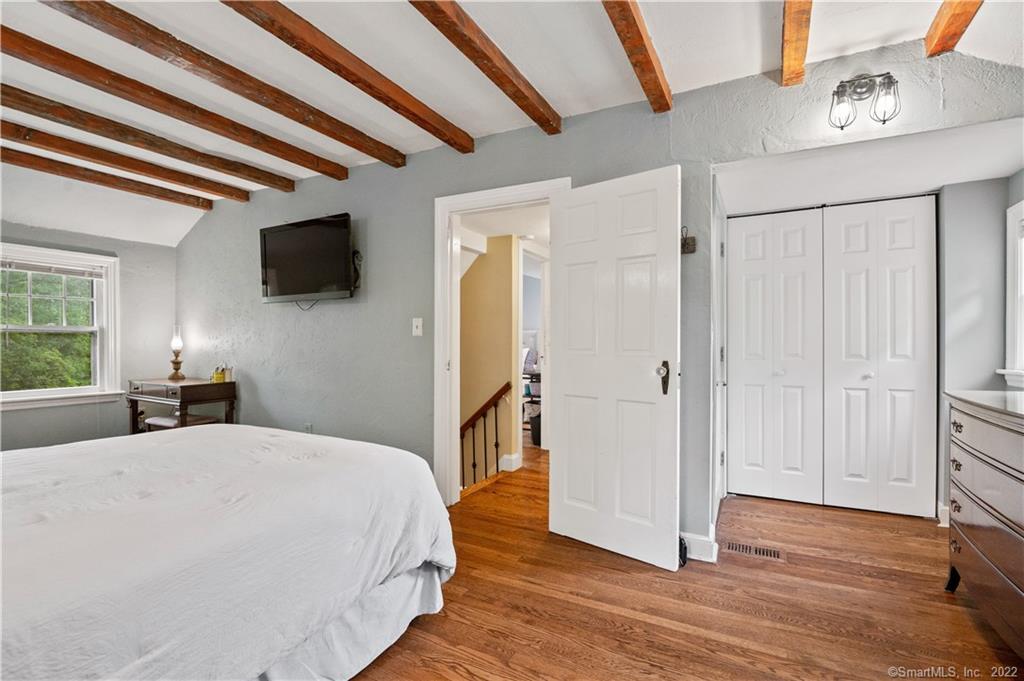 57 Fernwood