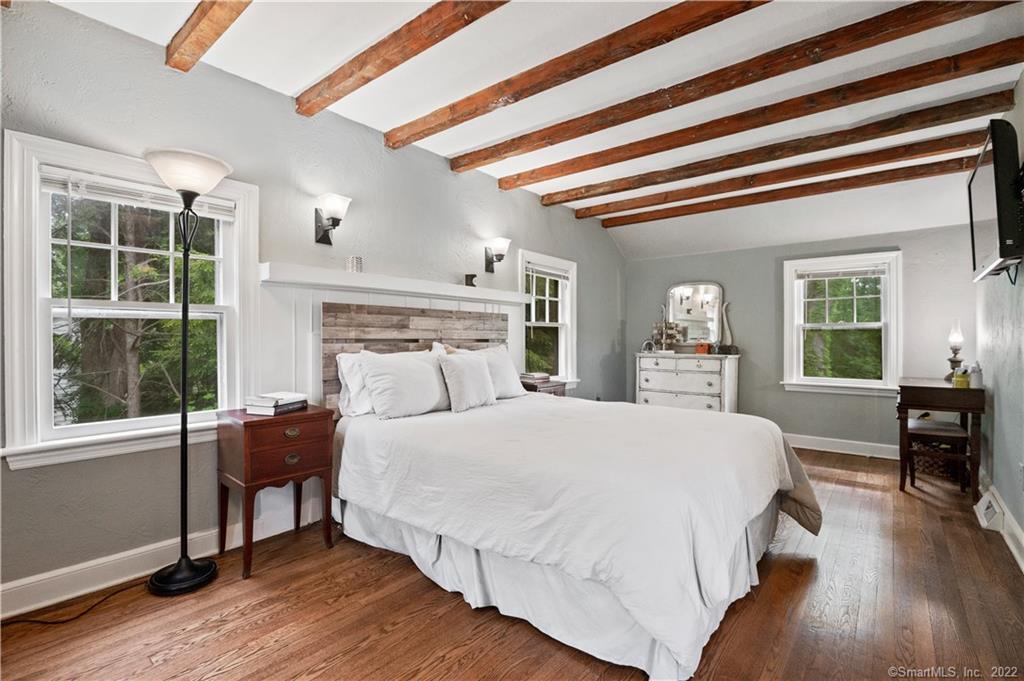 57 Fernwood