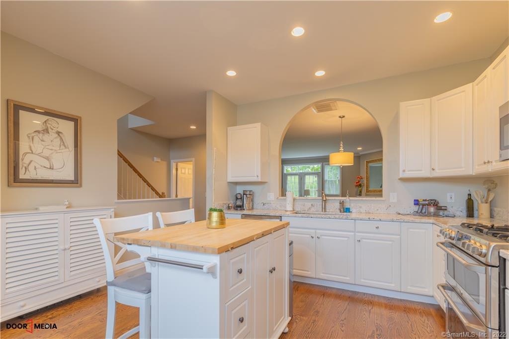 8 Saint Andrews Circle 8-3