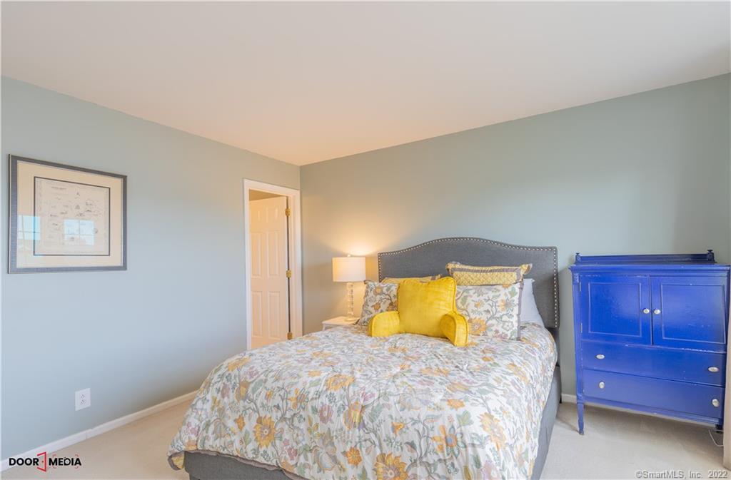 8 Saint Andrews Circle 8-3