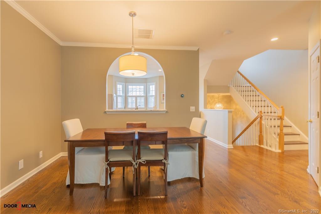 8 Saint Andrews Circle 8-3