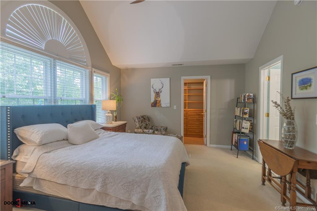 8 Saint Andrews Circle 8-3