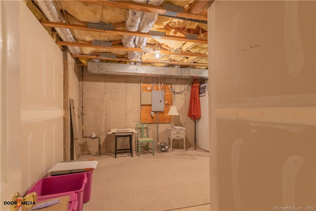 8 Saint Andrews Circle 8-3