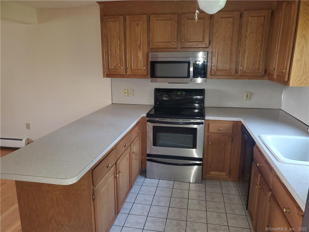 316-318 High Road 318