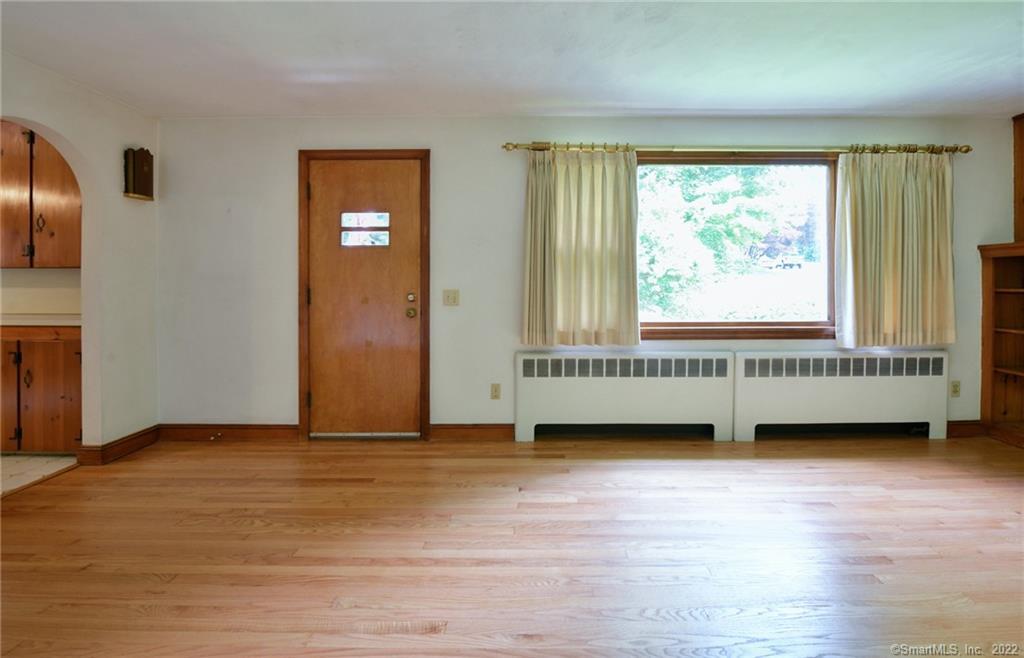 721 Moss Farms