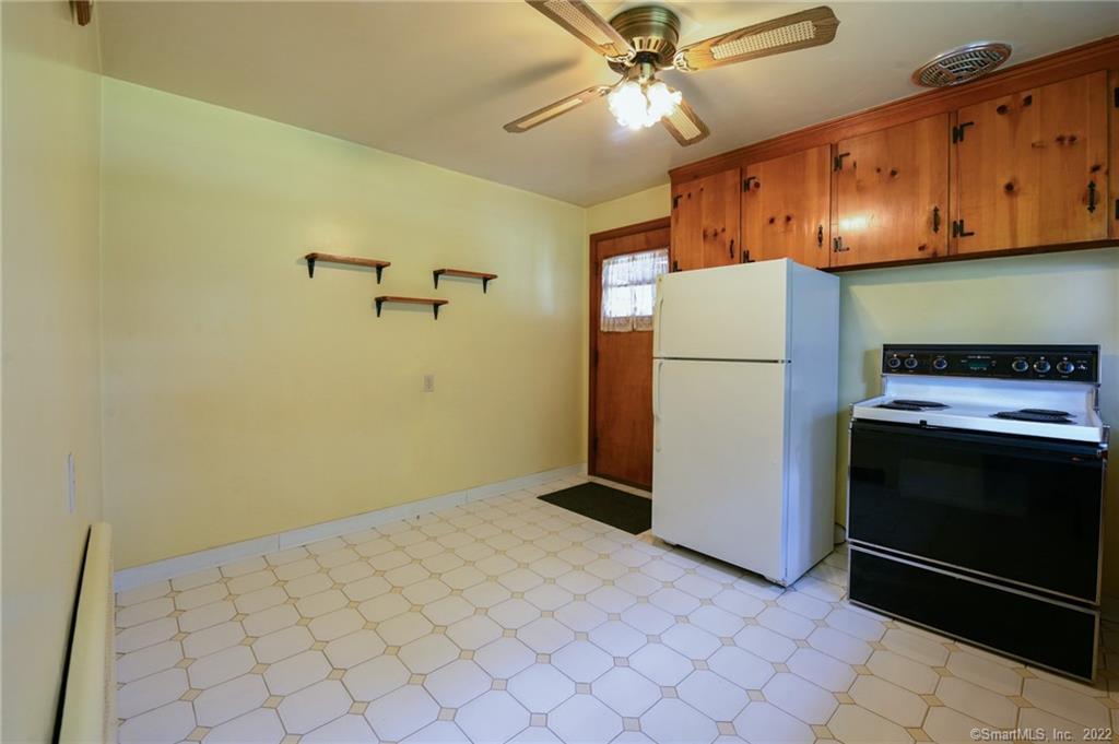 721 Moss Farms