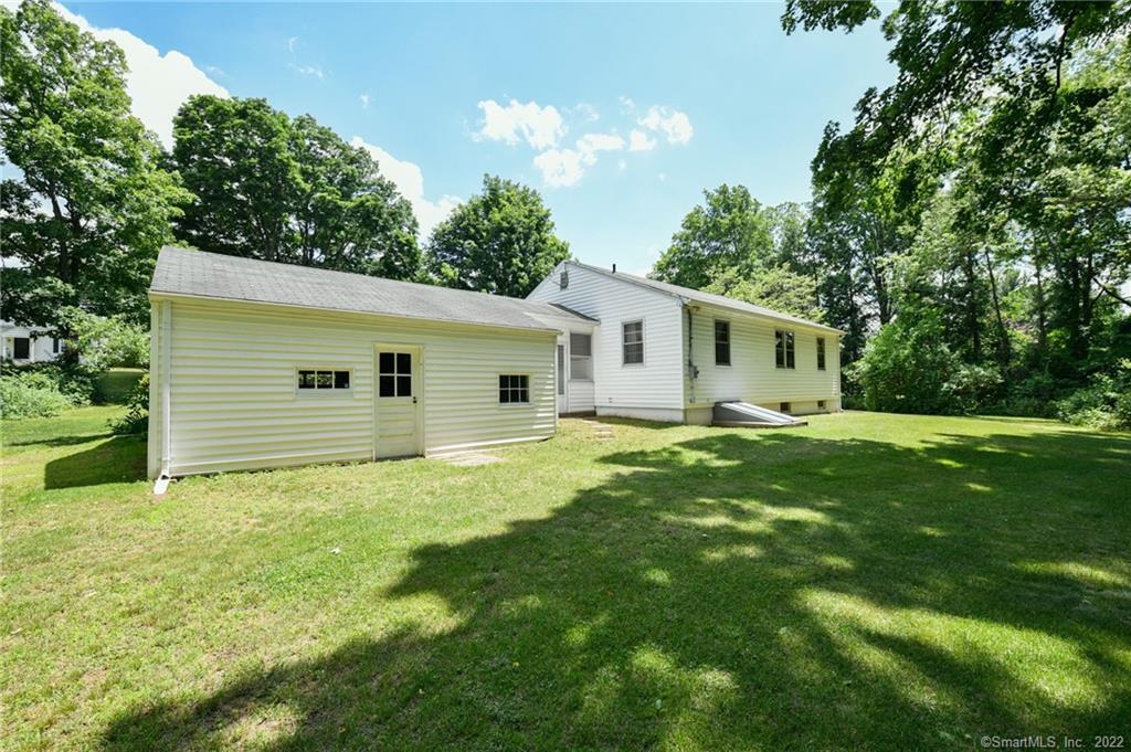 721 Moss Farms