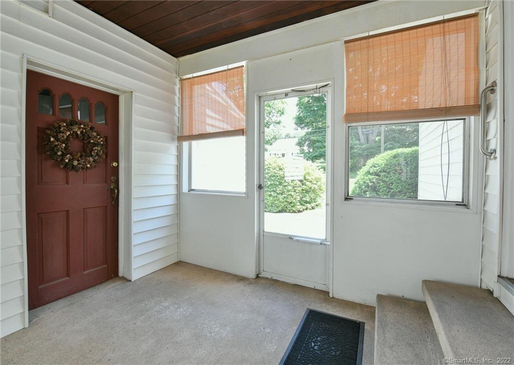 721 Moss Farms