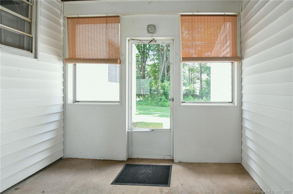 721 Moss Farms