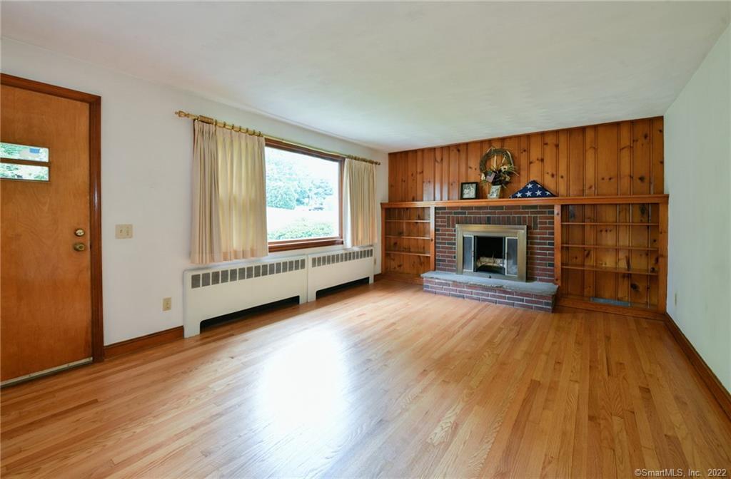 721 Moss Farms
