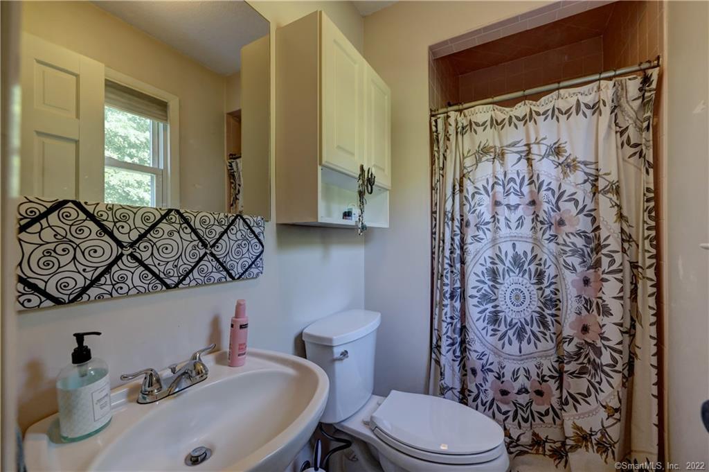 60 Woodpond