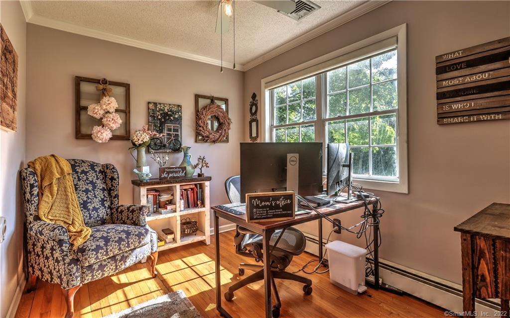 60 Woodpond