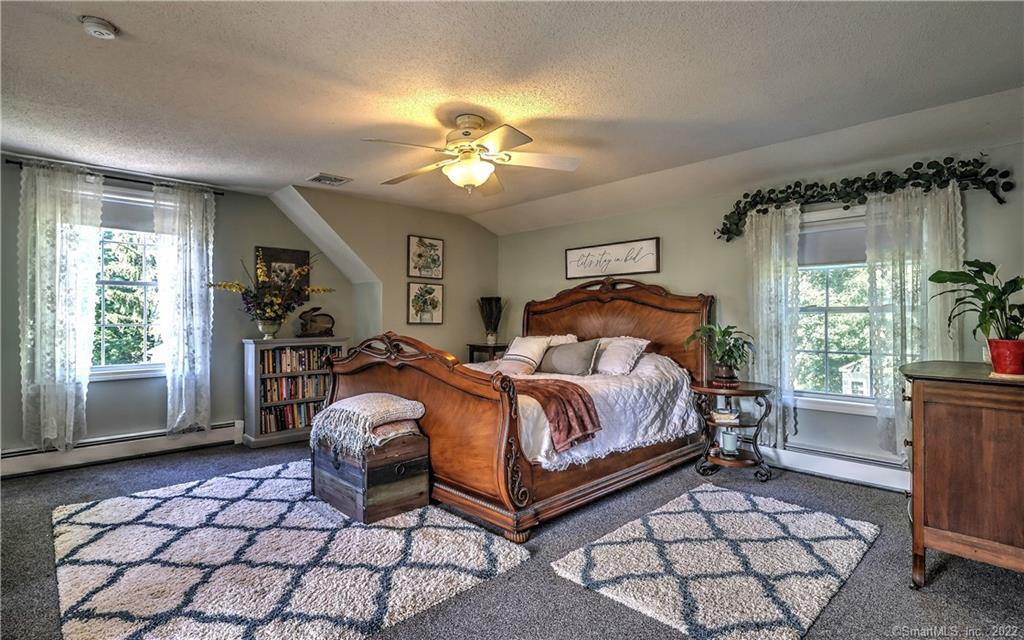 60 Woodpond