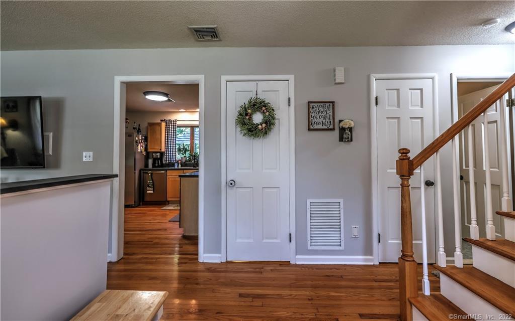 60 Woodpond