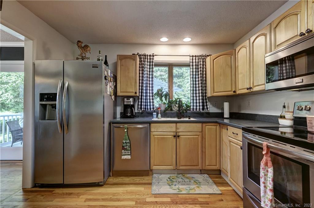 60 Woodpond