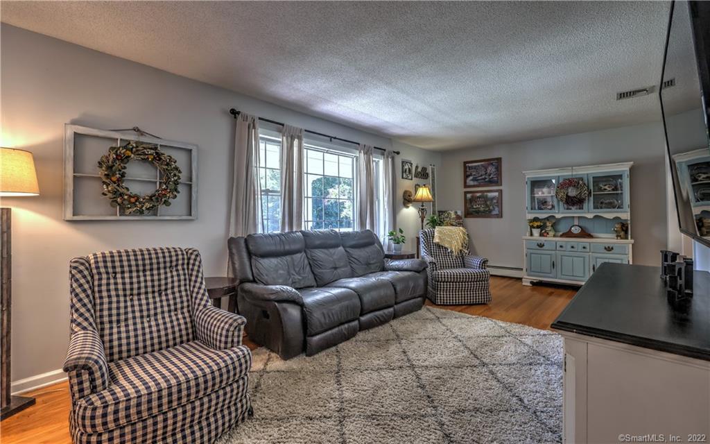 60 Woodpond