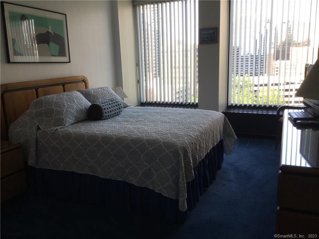 1 Gold Street 15D