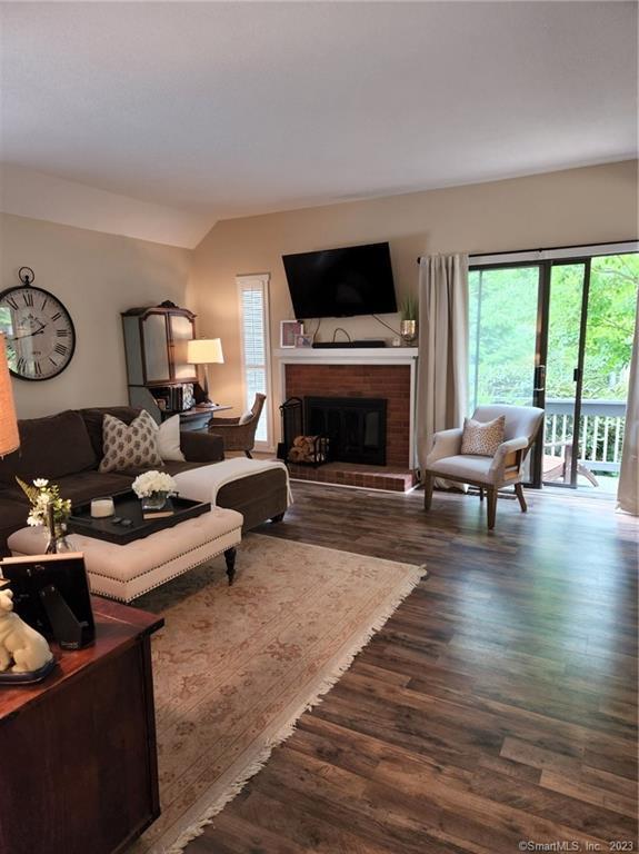 848 Heritage Unit: B